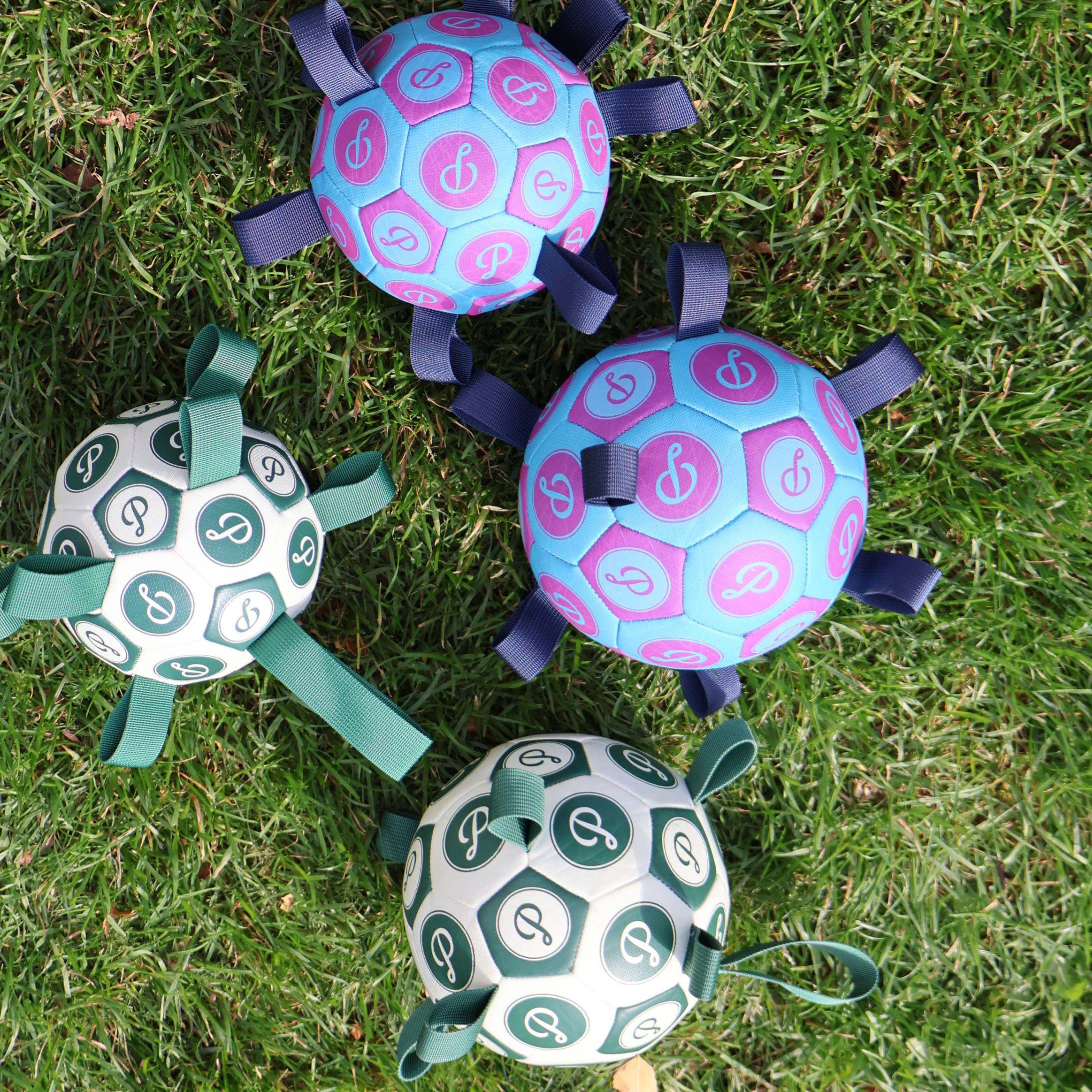 PUPPSTER SOCCER BALL